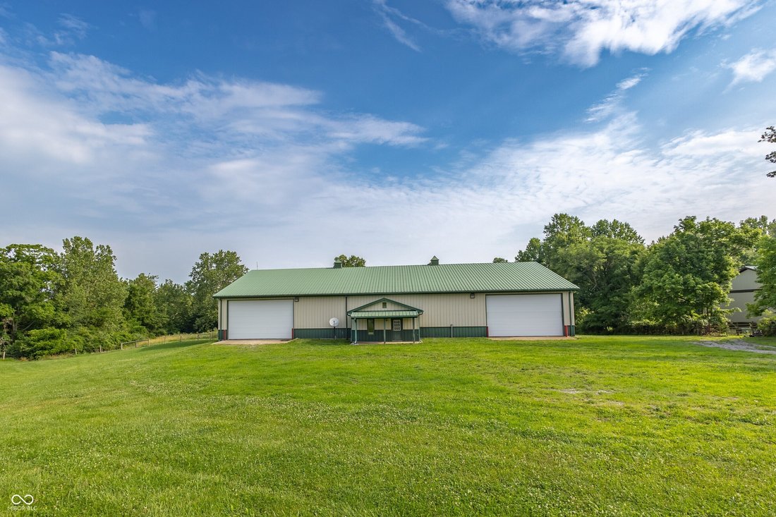 Farm Ranch in Martinsville, Indiana, United States 2 - 16754057