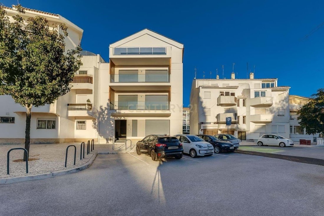 Apartment in Cascais e Estoril, Lisbon, Portugal 3 - 16753534