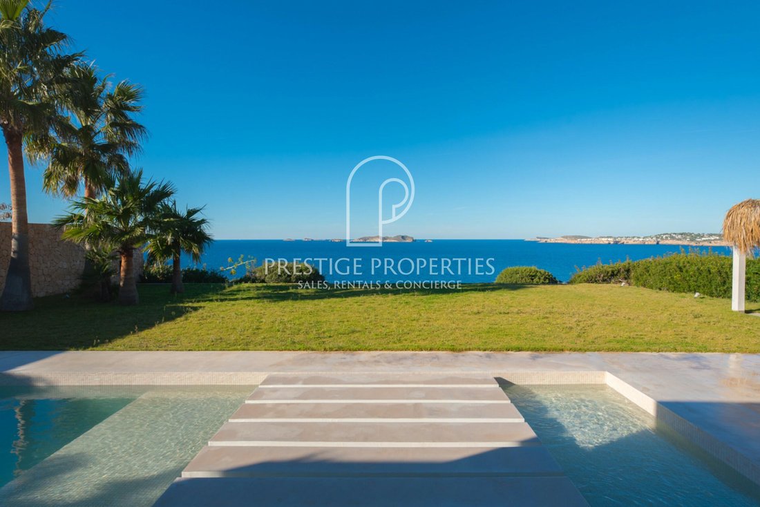 Villa in Balearic Islands, Spain 1 - 16613809