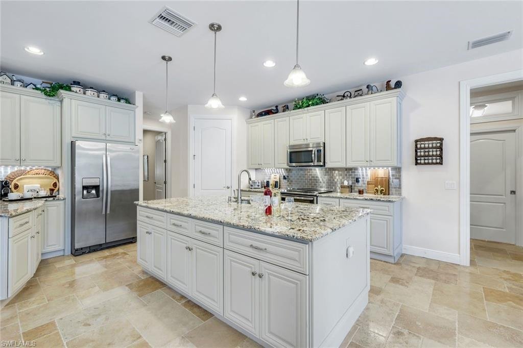 House in Fort Myers, Florida, United States 5 - 16756698