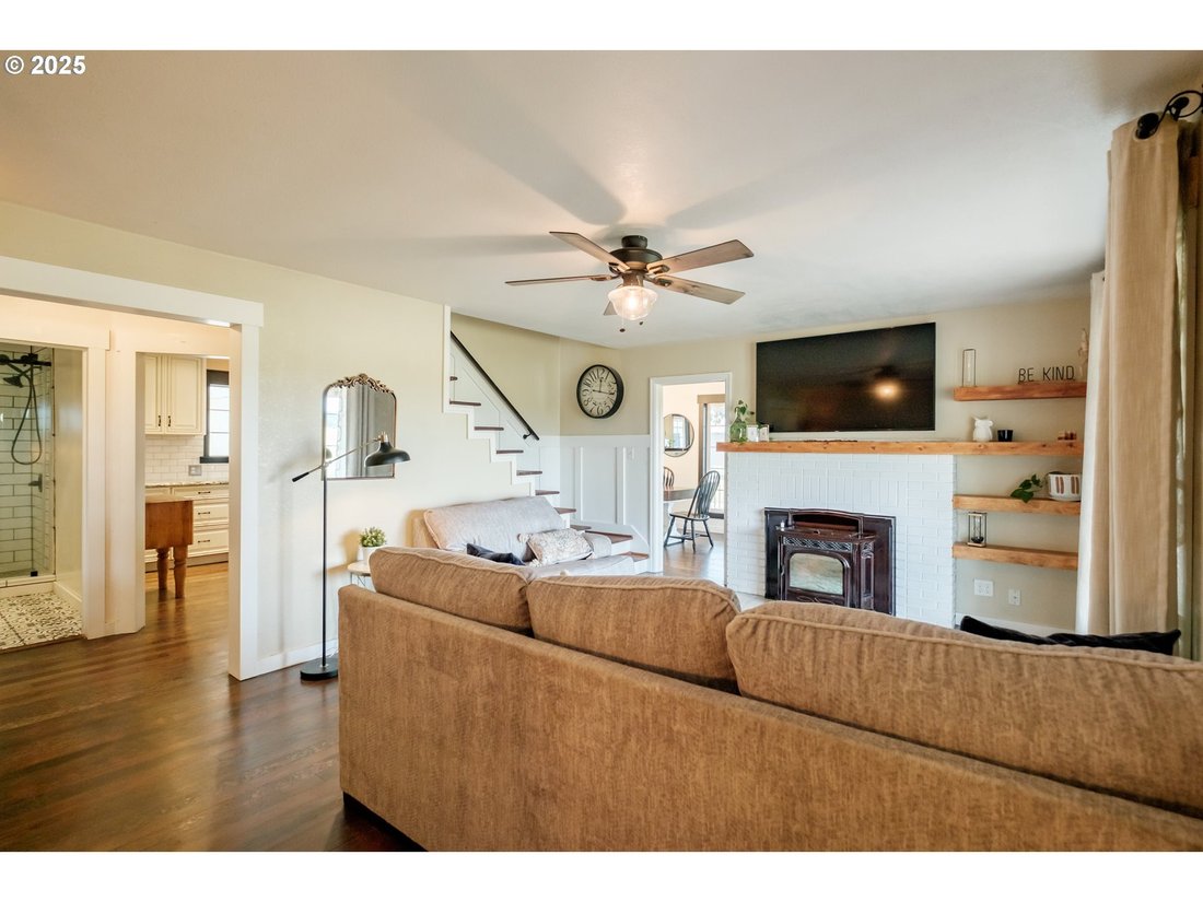 House in Scio, Oregon, United States 4 - 16753979