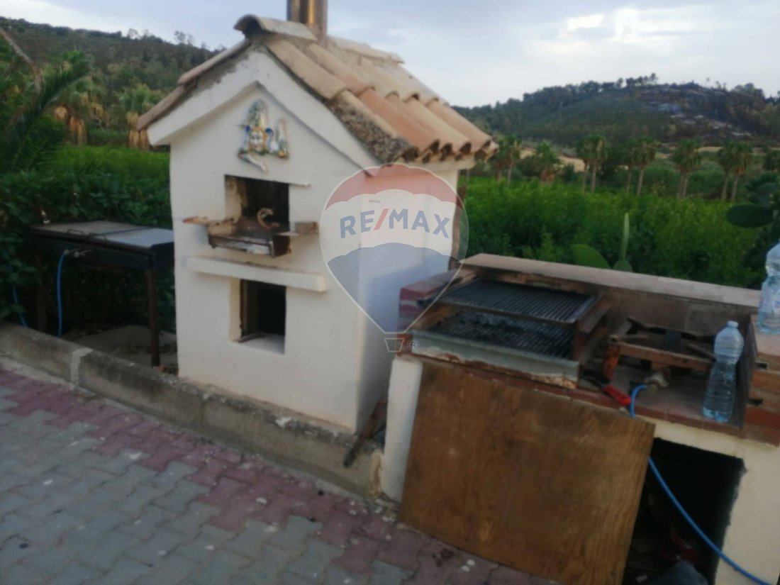 Farm Ranch in Mineo, Sicily, Italy 2 - 16763195