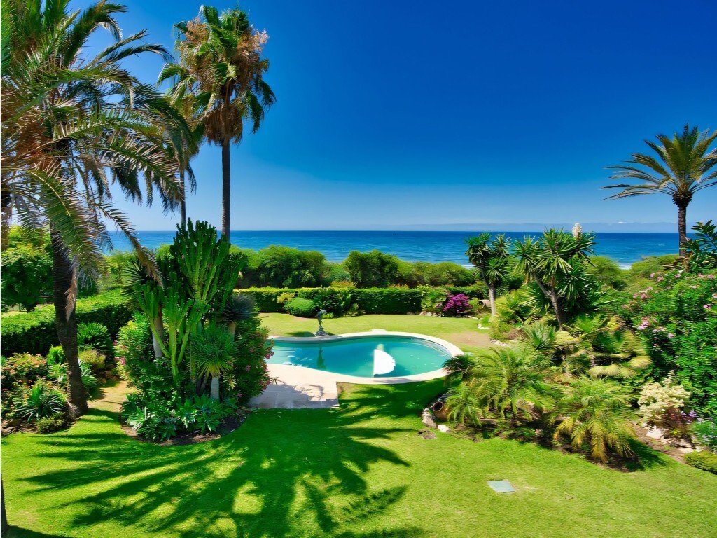 Villa in Elviria-Cabopino, Marbella, Spain 1 - 16764855
