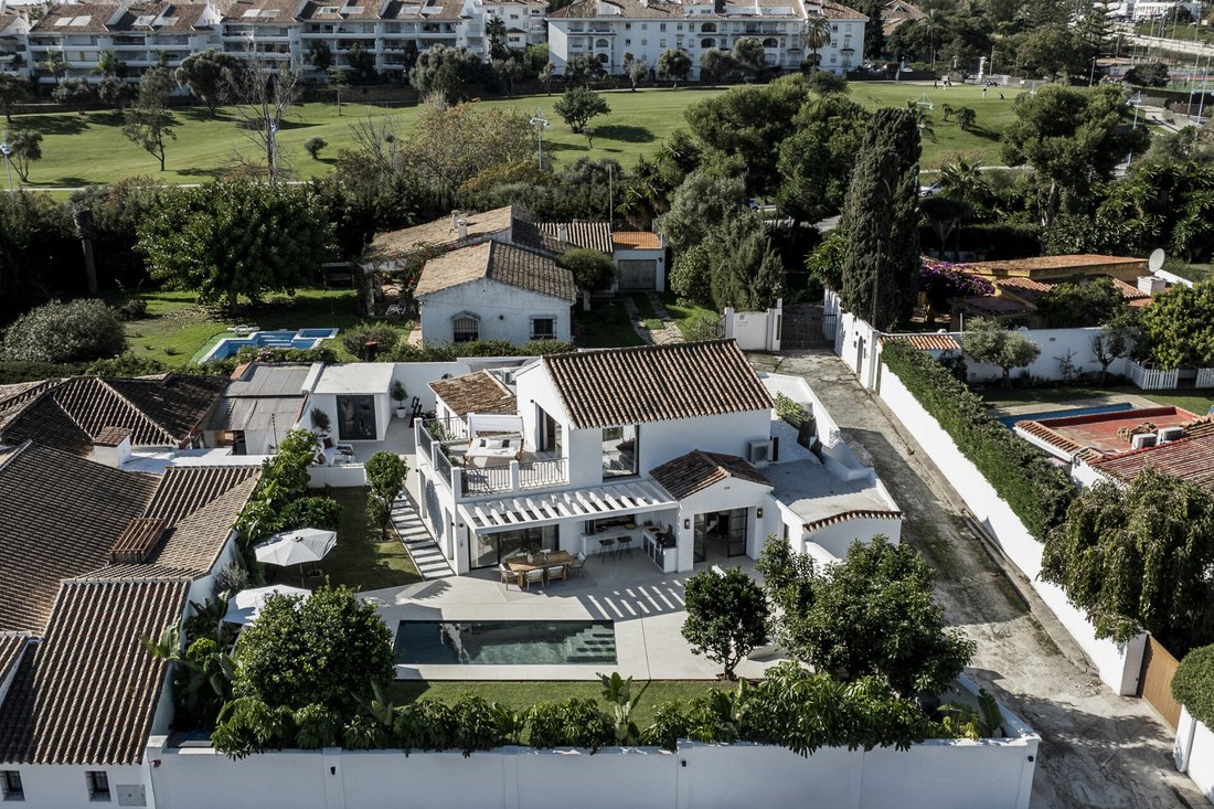 Villa in San Pedro de Alcantara, Andalusia, Spain 3 - 16760330