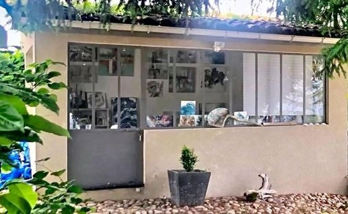 Castle for Sale in Feurs, Auvergne-Rhône-Alpes, France