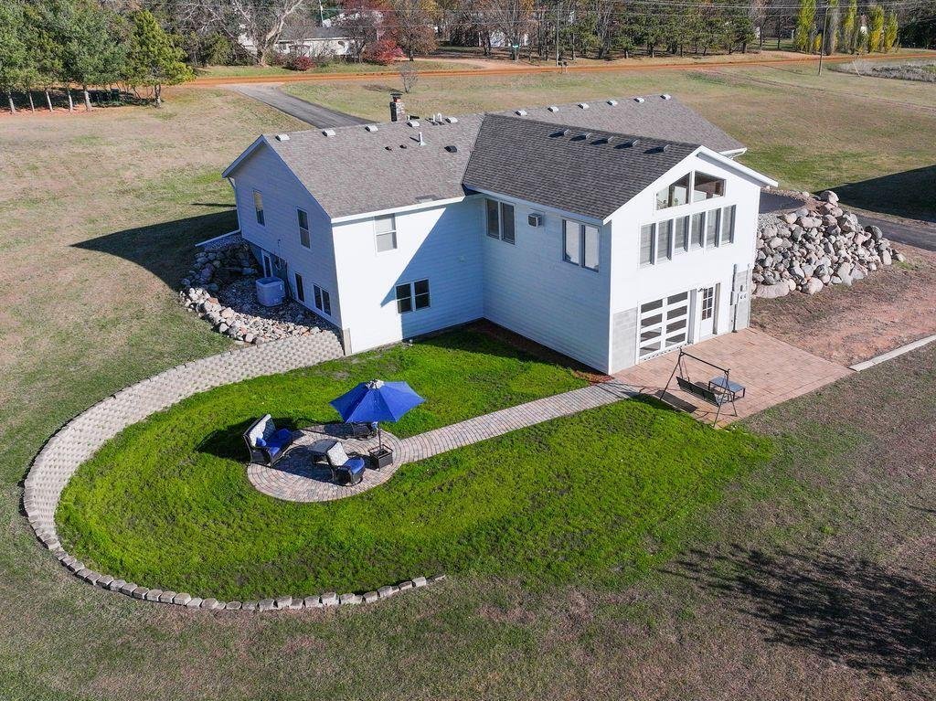House in Jordan, Minnesota, United States 2 - 16763669