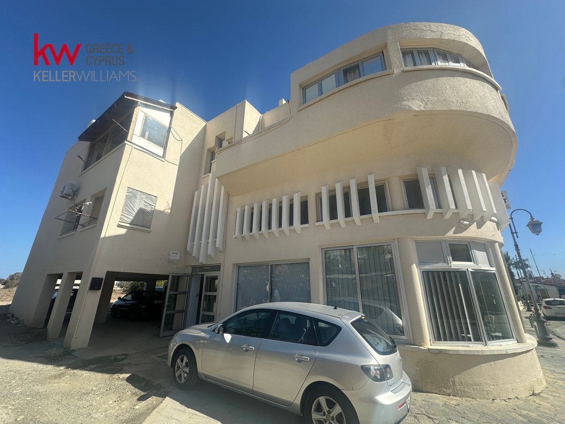 Perivolia, Larnaca, Cyprus 2 - 16759768