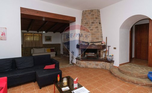 Castle for Sale in Piazza Armerina, Sicily, Italy