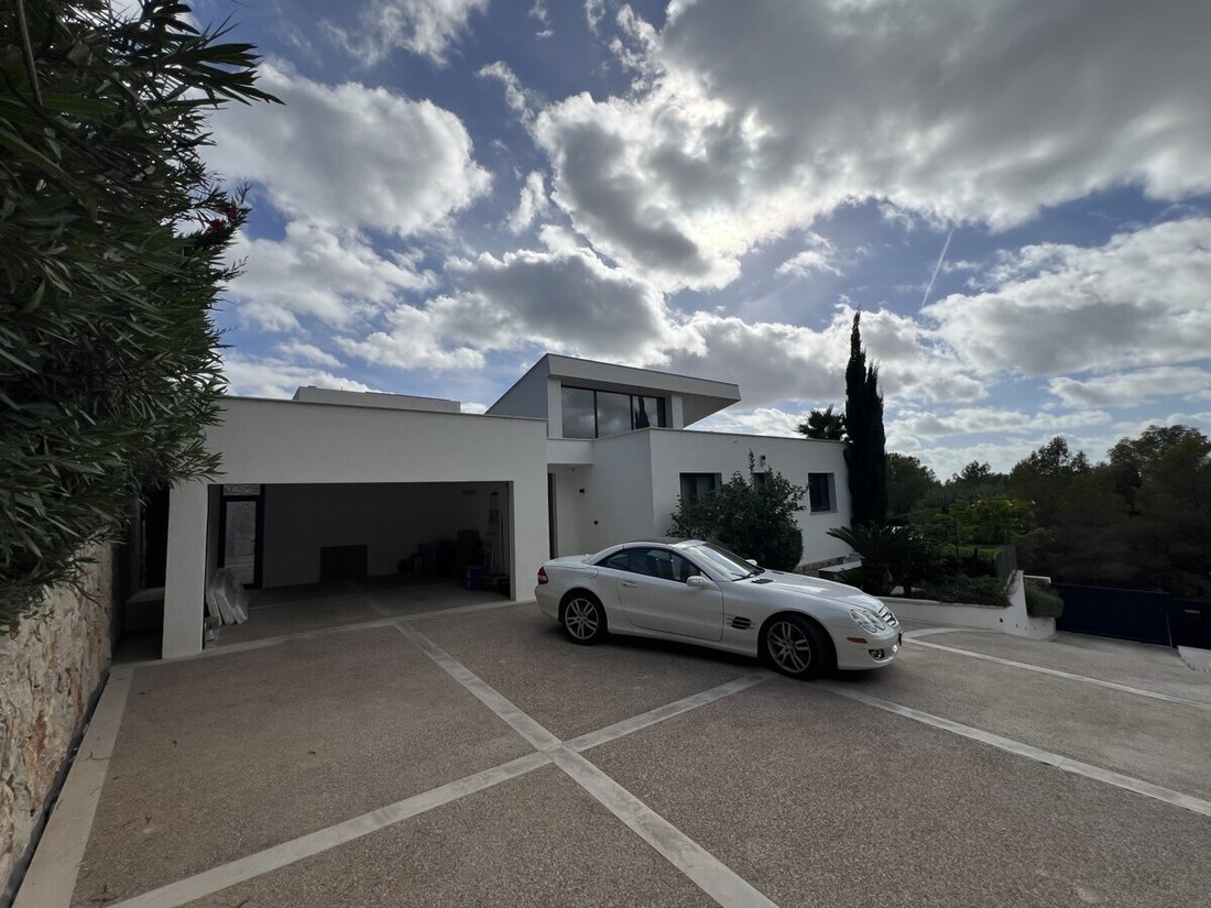 Villa in Rotes Velles, Calvia, Balearic Islands 1 - 16753402