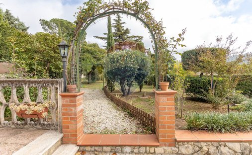 Castle for Sale in Piazza Armerina, Sicily, Italy