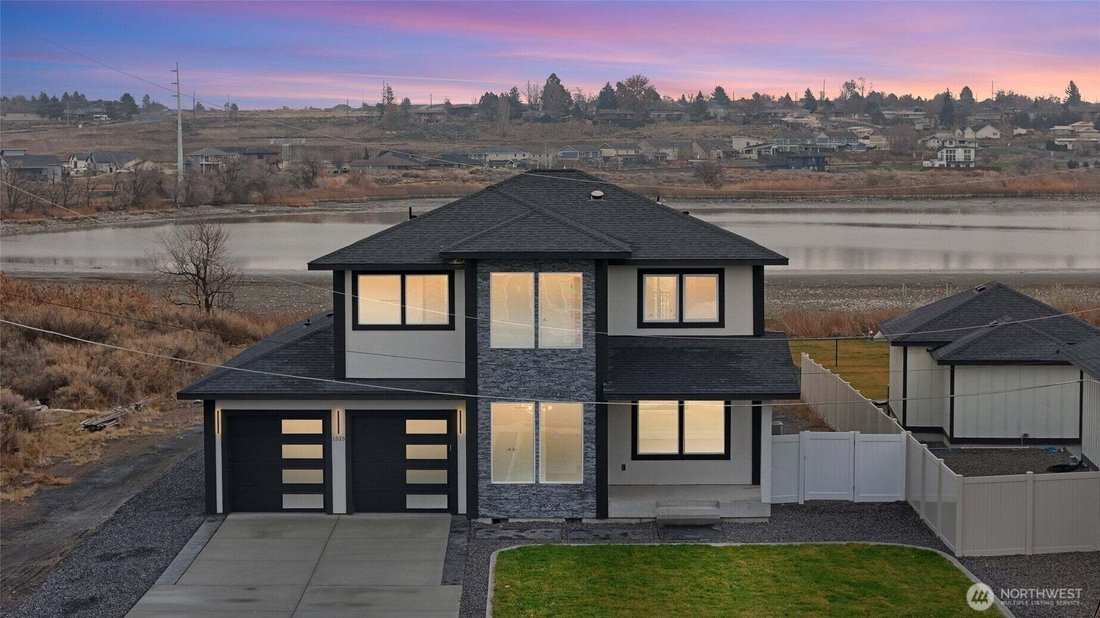 House in Moses Lake, Washington, United States 1 - 16764386