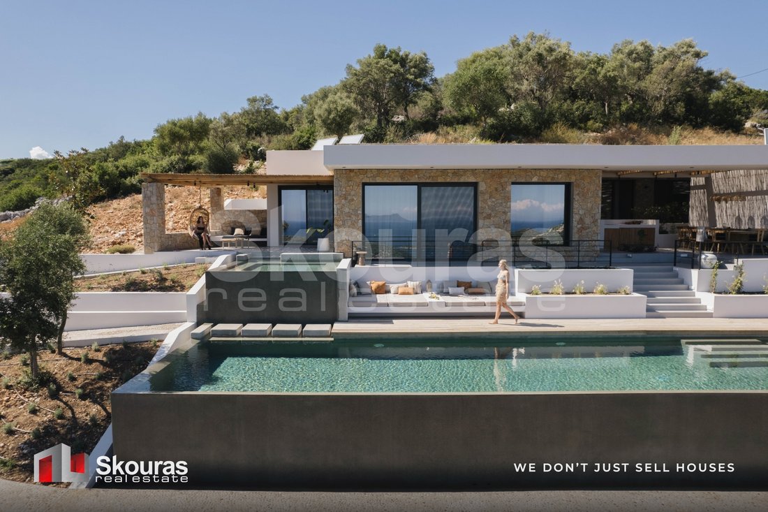 Villa in Phternou, Ellomenos, Greece 4 - 16727473