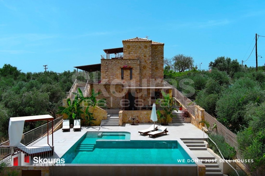 Villa in Koroni Municipal Unit, Peloponnese, Western Greece and the Ionian, Greece 1 - 16727712