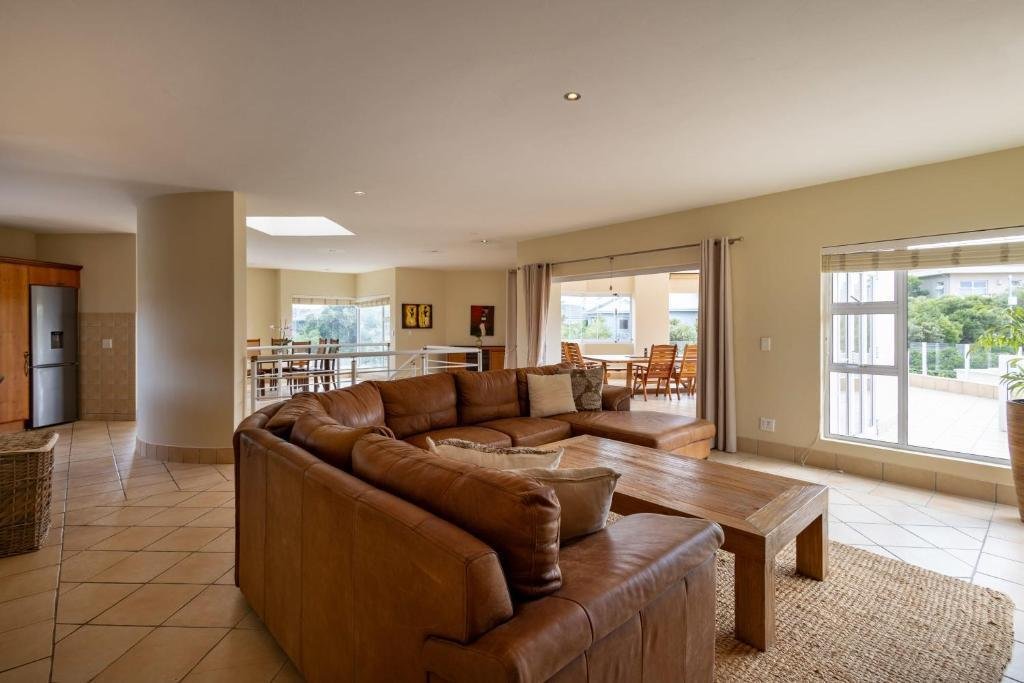 House in Plettenberg Bay, Western Cape, South Africa 4 - 16758333