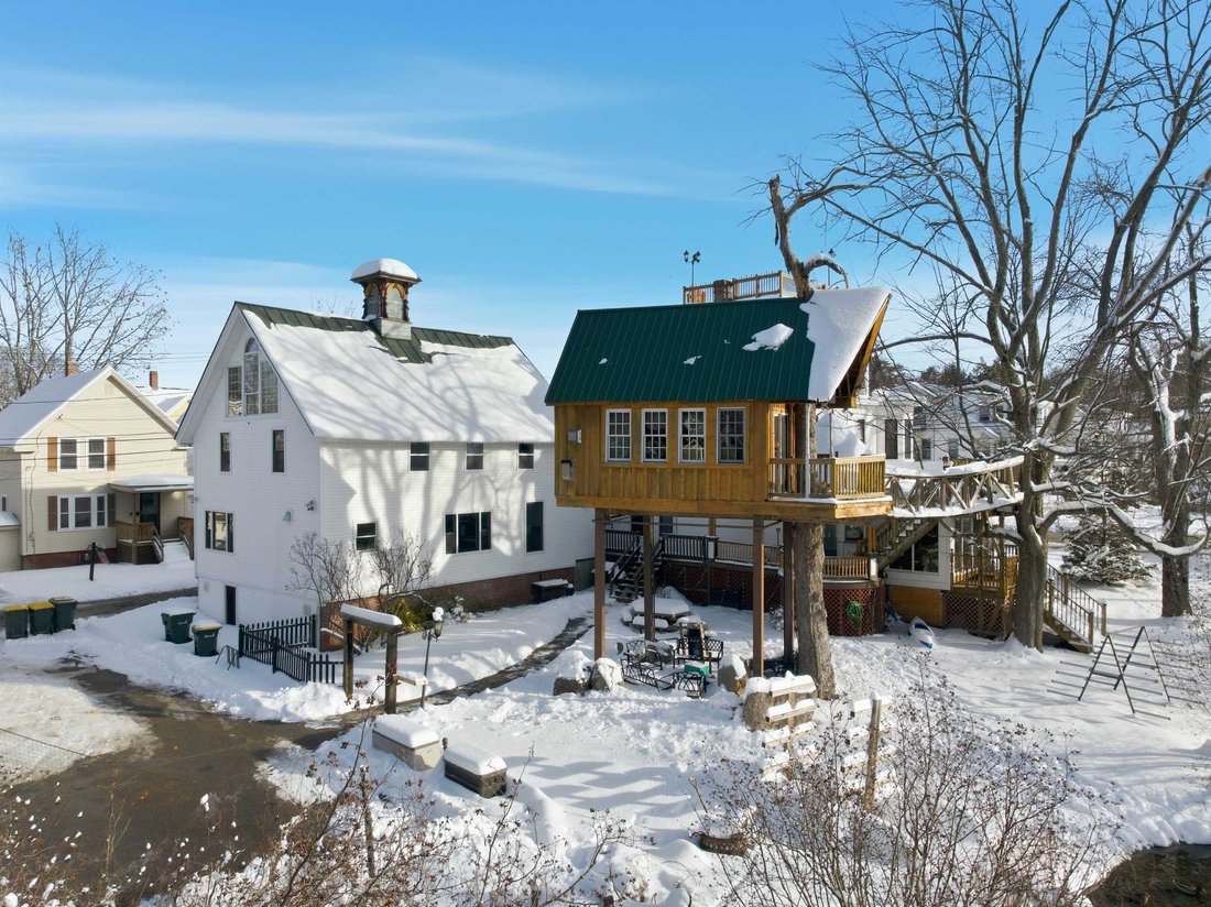 House in Laconia, New Hampshire, United States 4 - 16760727