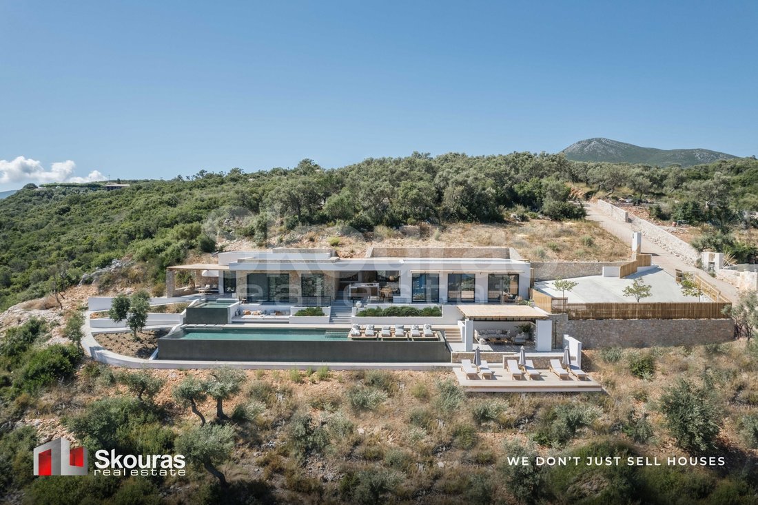 Villa in Phternou, Ellomenos, Greece 1 - 16727473