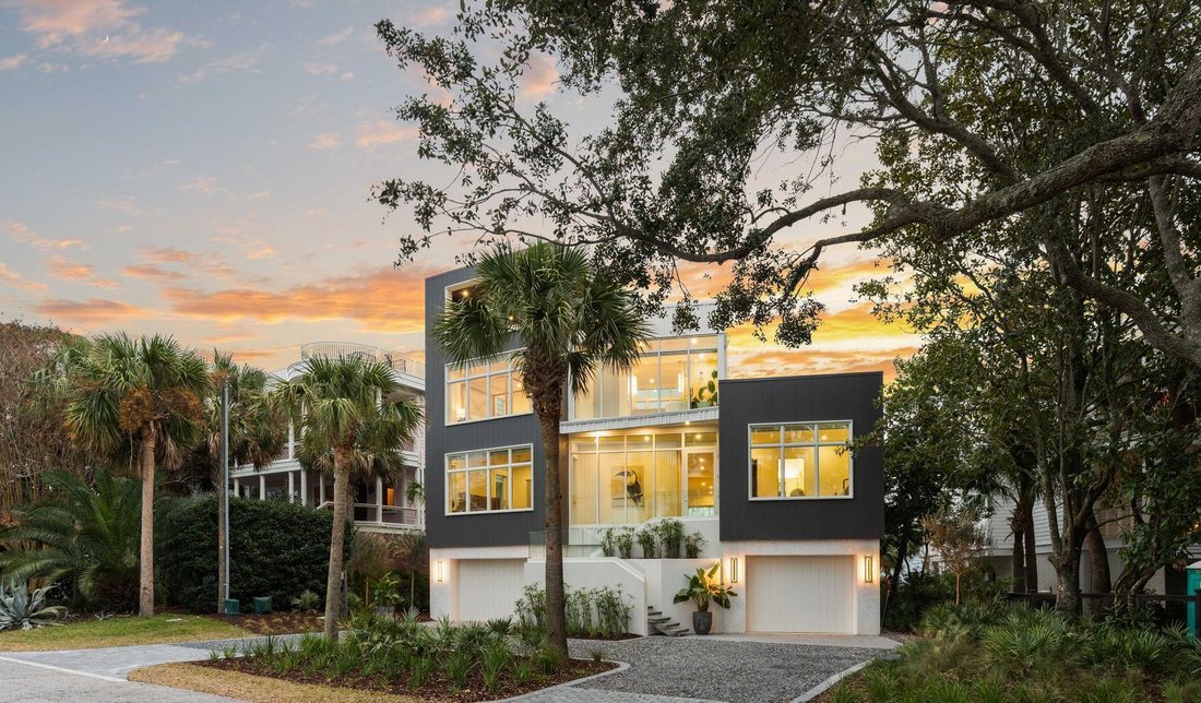 House in Isle of Palms, South Carolina, United States 3 - 16758677