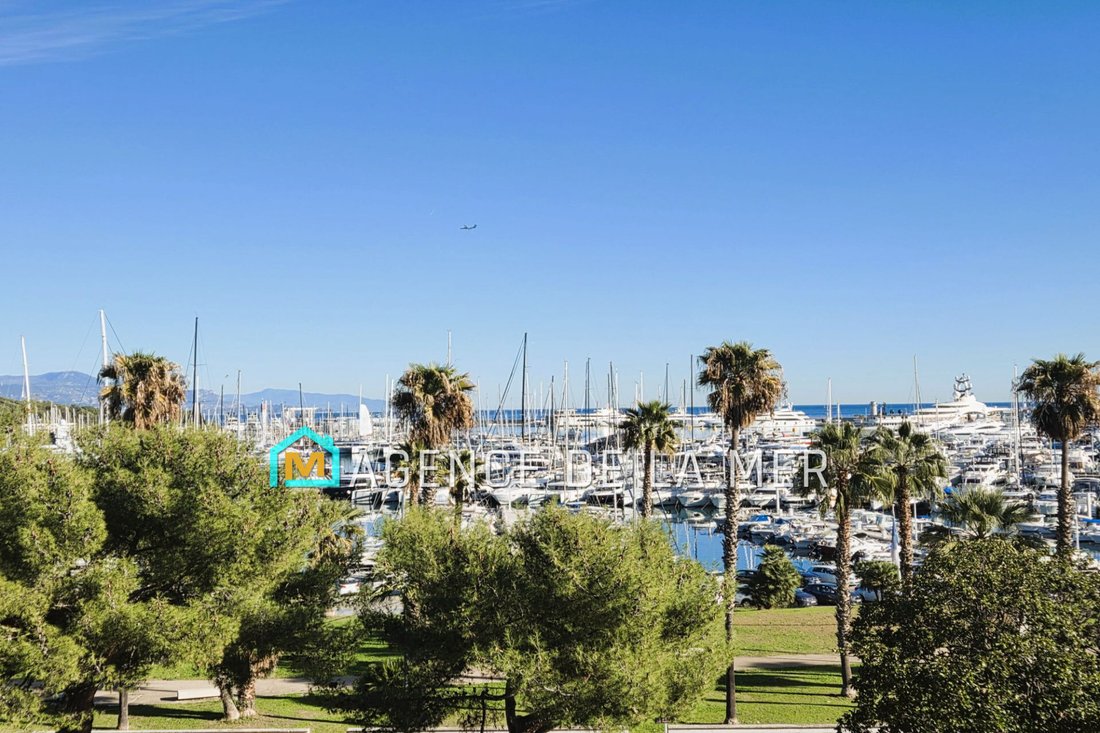 Apartment in Antibes, Provence-Alpes-Côte d'Azur, France 1 - 16760413