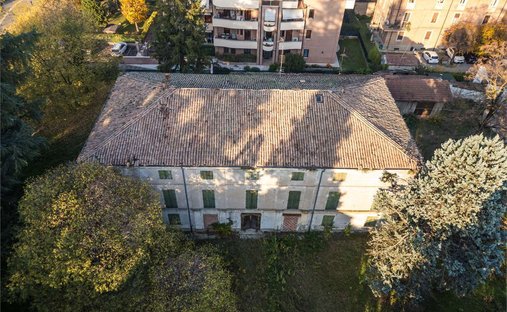 Villa à Vignola, Émilie-Romagne, Italie 1