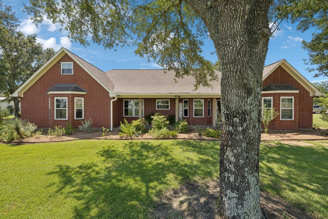 Farm Ranch in Waller, Texas, United States 3 - 16754431