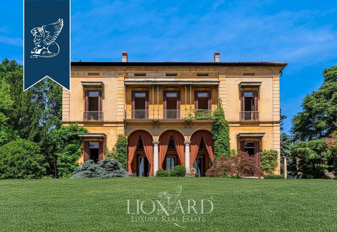 Villa in Eupilio, Lombardy, Italy 1 - 13250711