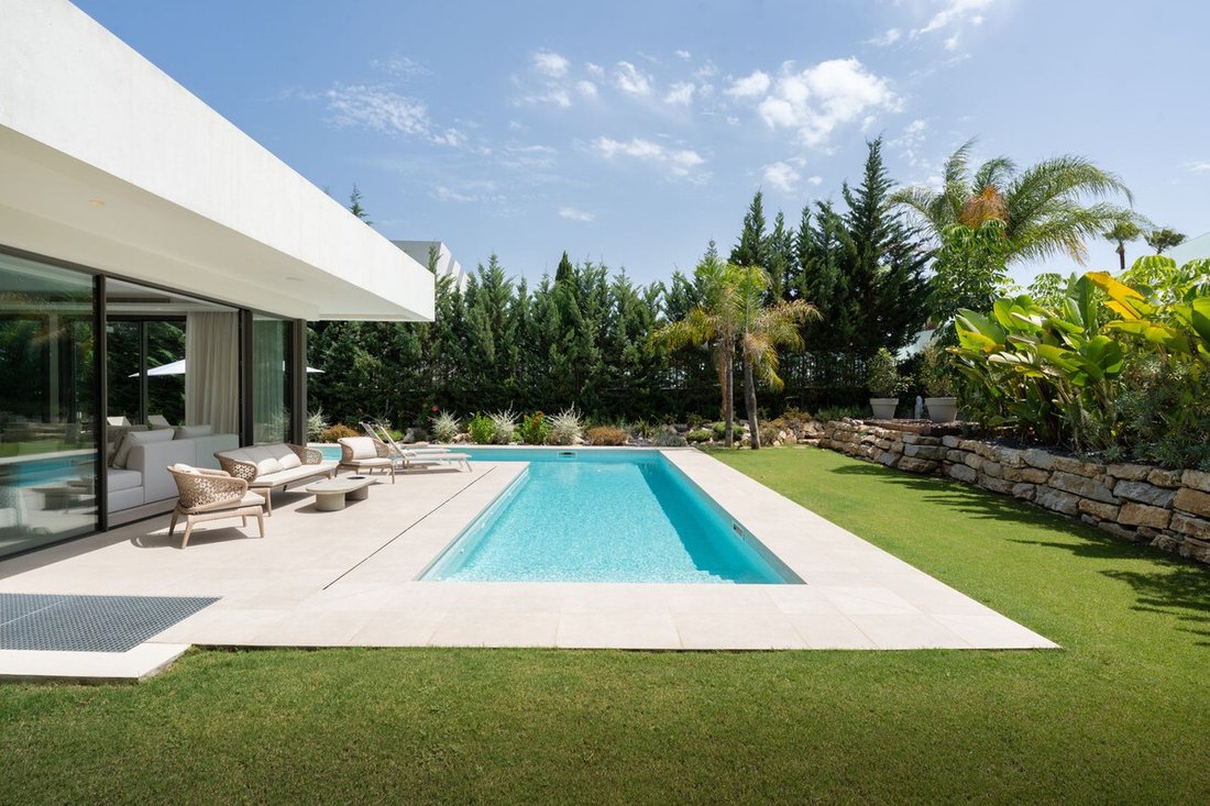 Villa in Nueva Andalucia, Marbella, Spain 2 - 16764967