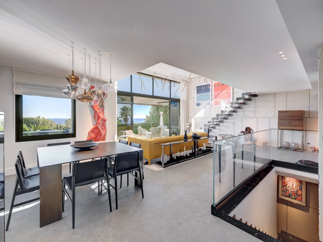 House in Saint Nicolas, Cannes, France 4 - 16758684