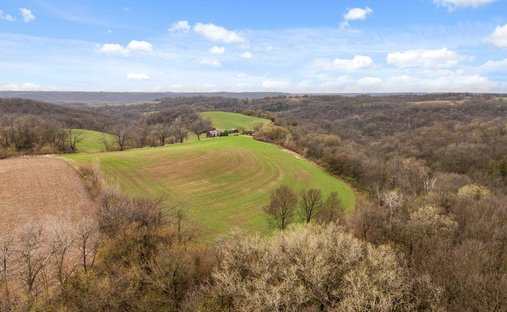 Land in Prairie du Chien, Wisconsin, United States 1