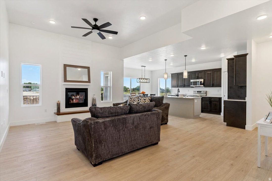 House in Ogden, Utah, United States 4 - 16758270