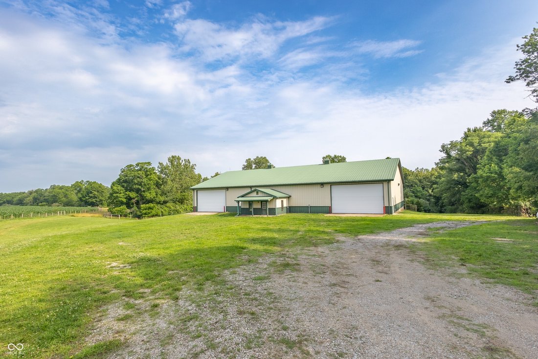 Farm Ranch in Martinsville, Indiana, United States 1 - 16754057