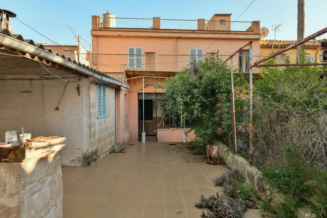 House in Santa Maria del Cami, Balearic Islands, Spain 1 - 16760256
