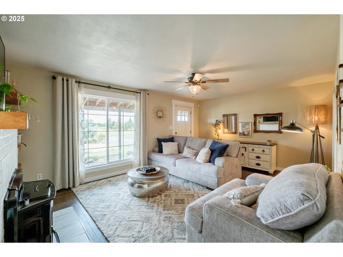 House in Scio, Oregon, United States 2 - 16753979