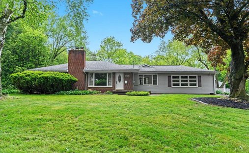 House in Novi, Michigan, United States 1
