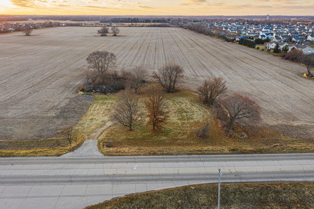 Land in South Beloit, Illinois, United States 4 - 16755570