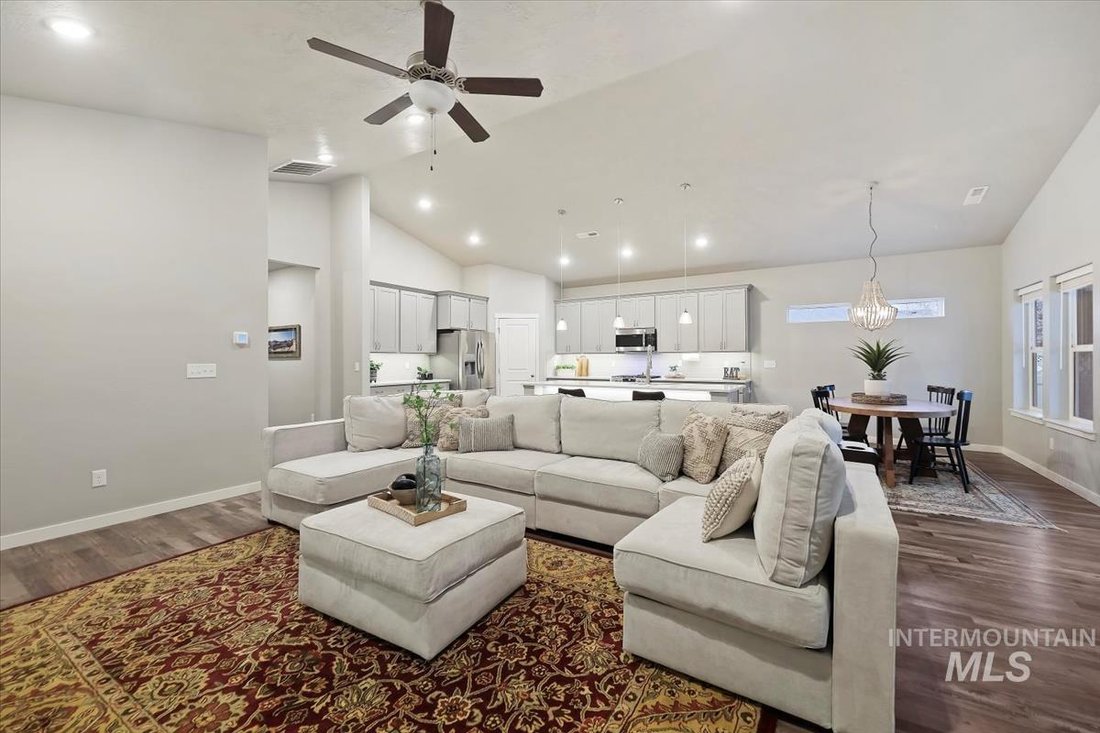 House in Meridian, Idaho, United States 3 - 16757274