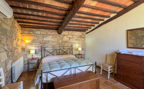 Castle To Be Renovated For Sale In Montalcino, Valdorcia