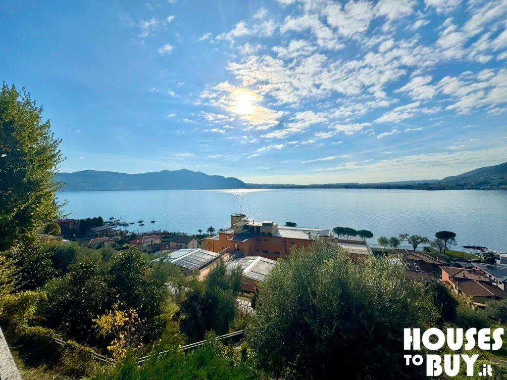 Villa in Predore, Lombardy, Italy 2 - 16764261