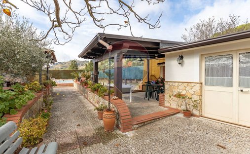 Castle for Sale in Piazza Armerina, Sicily, Italy