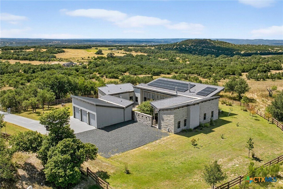 House in Johnson City, Texas, United States 1 - 16753995