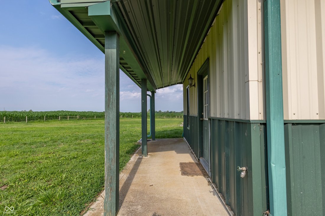 Farm Ranch in Martinsville, Indiana, United States 5 - 16754057
