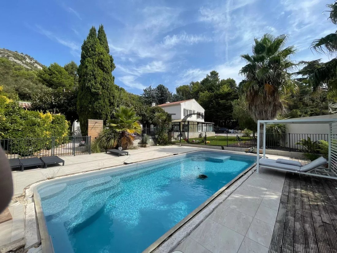 House in Beaudinard-Eoures, Aubagne, France 1 - 16765636
