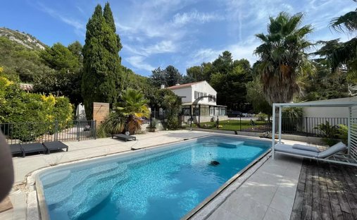 House in Beaudinard-Eoures, Aubagne, France 1