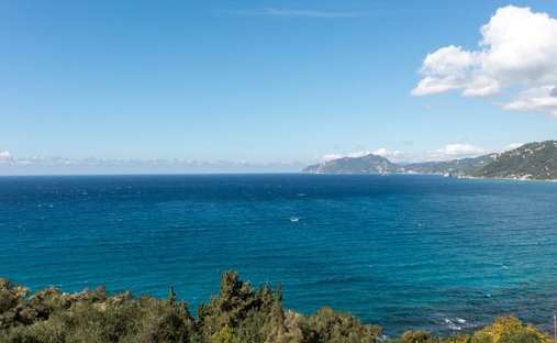 Land in Meliteieis, Peloponnese, Western Greece and the Ionian, Griechenland 1