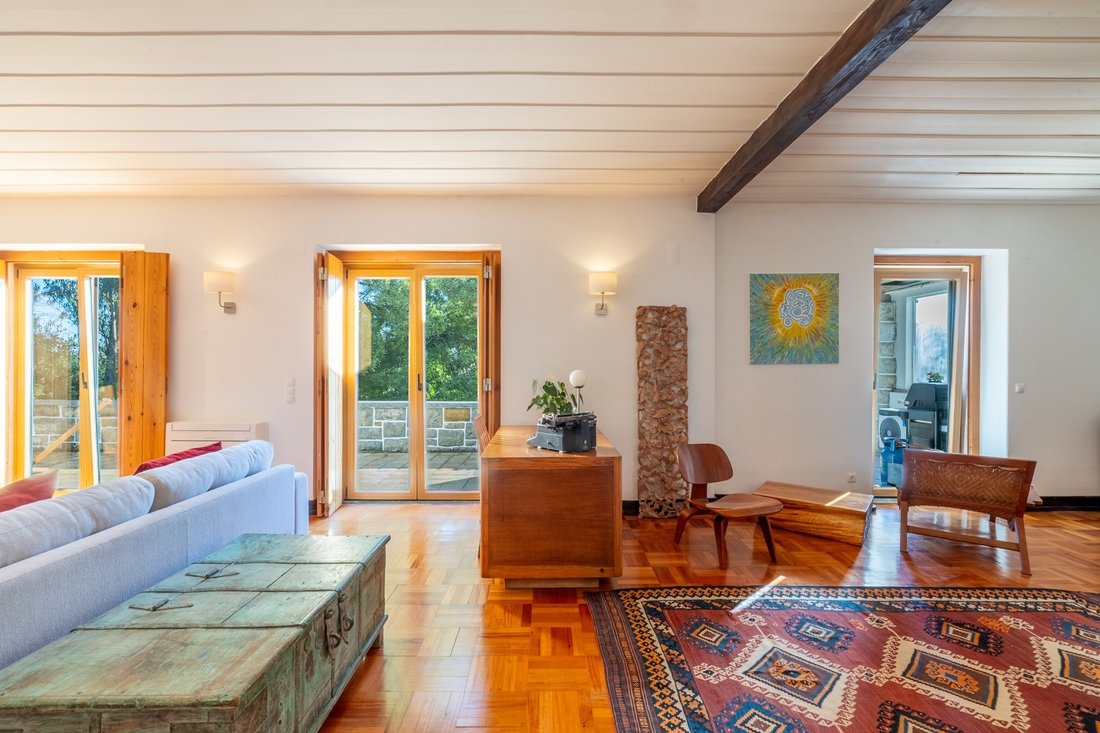 Farm Ranch in Alcabideche, Lisbon, Portugal 4 - 16765693