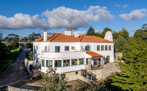 Farm Ranch in Alcabideche, Lisbon, Portugal 1