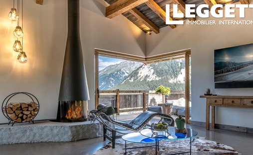 Chalet in Saint-Bon-Tarentaise, Courchevel, France 1