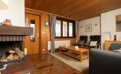 Apartment in Gryon, Vaud, Switzerland 1