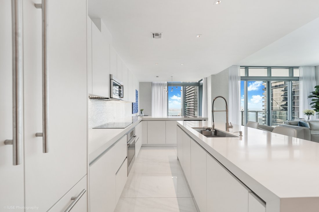 Condo in Miami, Florida, United States 4 - 16766277