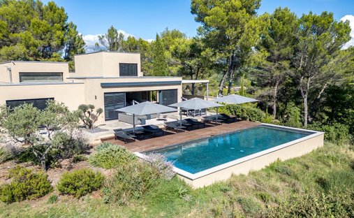 Ensemble Immobilier Avec Gites à 5 Min De Vaison La Romaine