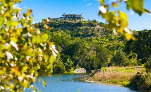 Estate in Dripping Springs, Texas, United States 1